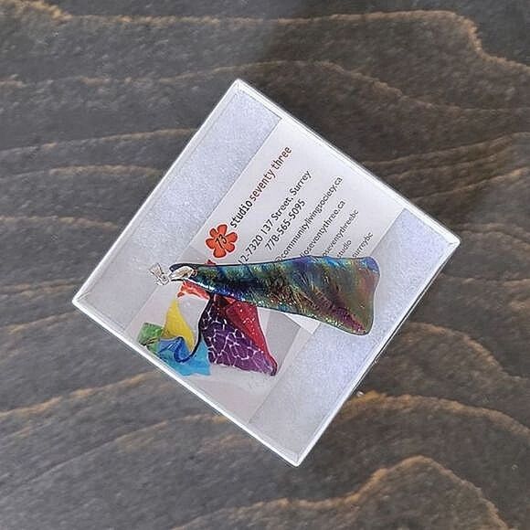 NWT Studio Seventy Three dichroic fused glass pendant | 18K plated bail - Picture 7 of 10